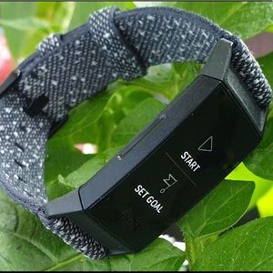 NWT SPECIAL EDITION FITBIT CHARGE 4
